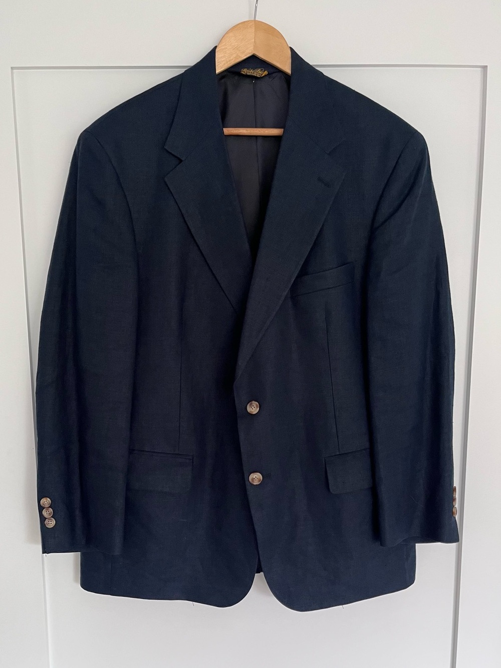 Brooks Brothers Classic 100% Line Men’s Navy Blazer - Timeless Two-Button Jacket